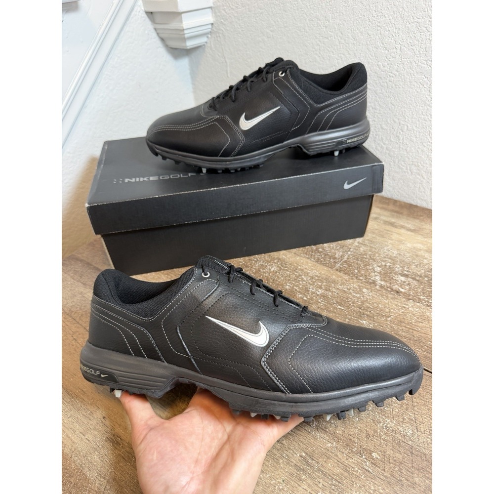 NIKE GOLF MEN'S NIKE HERITAGE GOLF SHOE BLACK/METALLIC SILVER SIZE 12 Wide NEW